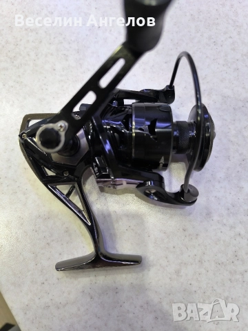 Риболовна макара KastKing Megatron 4000, снимка 4 - Макари - 52953328