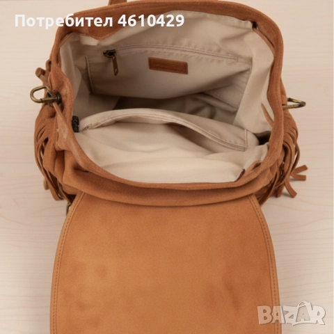 Велурена дамска раница с ресни и метални нитове – бохо стил и практичност, снимка 6 - Раници - 52696653