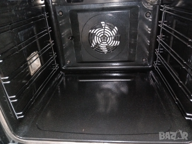 Свободно стояща печка с керамичен плот VOSS Electrolux с PIROLISE и две години гаранция!, снимка 2 - Печки, фурни - 53183551