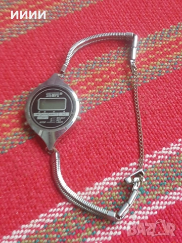 Електронен часовник STEMPO, снимка 3 - Антикварни и старинни предмети - 53243600