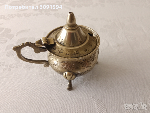 Стар гравиран  посребрен съд за подправки , снимка 10 - Антикварни и старинни предмети - 44746491