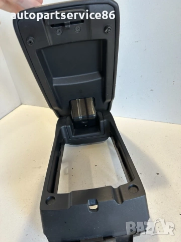 Преден подлакътник черен 2.2D за Mazda CX-7 (2011) EH1464431, снимка 3 - Части - 53692434