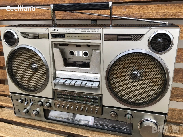 Радиокасетофон AKAI AJ 500 FL, снимка 9 - Радиокасетофони, транзистори - 53252939