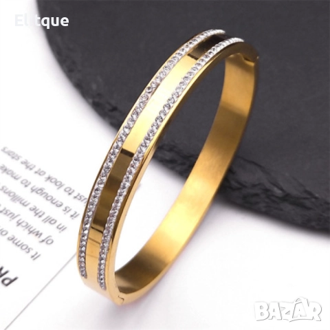 Твърда дамска гривна с камъни цирконии в изискан дизайн, снимка 5 - Гривни - 52786815