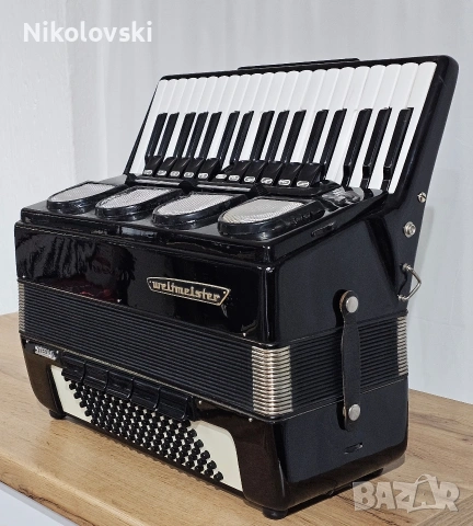 Акордеон Weltmeister Stella , снимка 5 - Акордеони - 53409781
