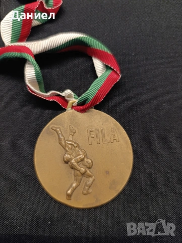 Стар спортен медал по борба, снимка 2 - Антикварни и старинни предмети - 53250310