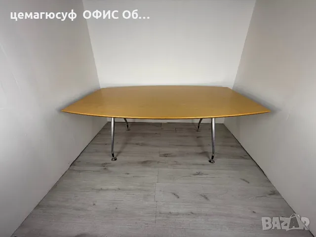 König & Neurath Summa конферентна маса, клен, 200 x 120 см – лодкова форма , снимка 2 - Маси - 49832528