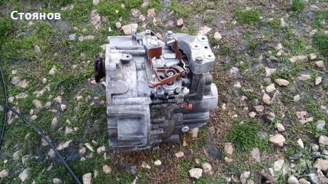 Пълен сет 6 скоростна кутия VW Touran 