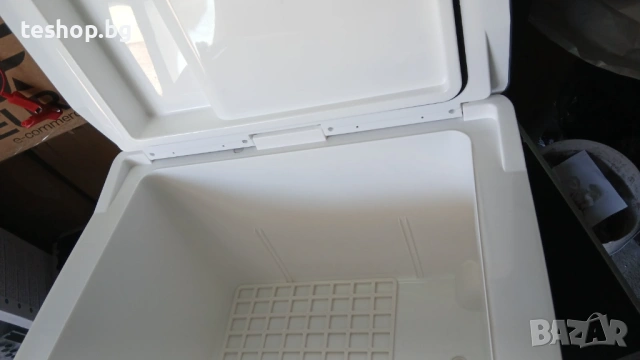 Хладилна кутия TZS FIRST AUSTRIA FA-5170-2 45 литра, снимка 6 - Хладилни чанти - 53626465