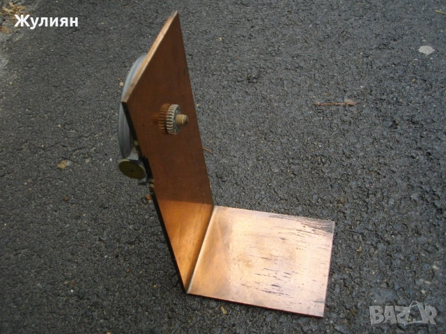  ЗА РЕТРО АВТОМОБИЛ НАСТОЛЕН ЧАСОВНИК JAEGER PARIS 36 HEURES, снимка 2 - Антикварни и старинни предмети - 52334319