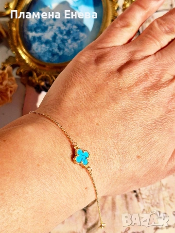 Чисто нови сребърни бижута с позлата и тюркоаз, по модел на Van Cleef. , снимка 5 - Колиета, медальони, синджири - 53603035