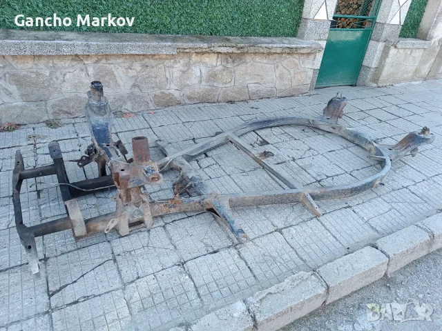Щаси-Рама за Вартбург 353, снимка 2 - Части - 56066387