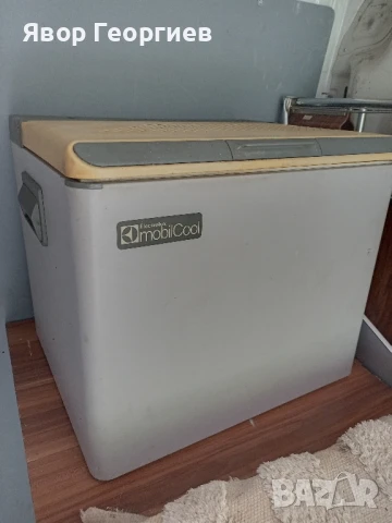 хладилник за кола, снимка 4 - Хладилни чанти - 51073457