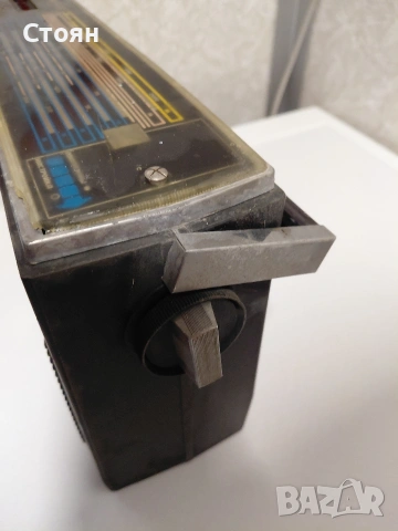 старо радио., снимка 4 - Радиокасетофони, транзистори - 53822365