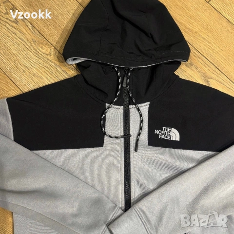 Дамско горнище The North Face Icons | XS размер, снимка 2 - Суичъри - 53091428