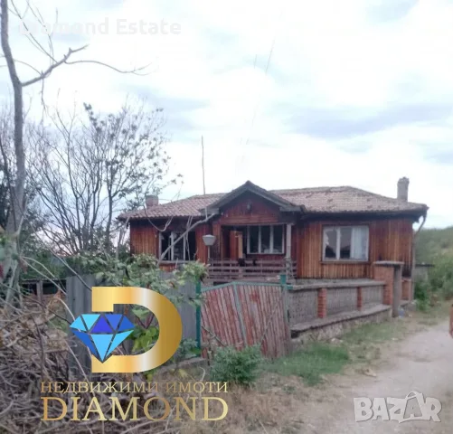 Двуетажна къща в село Бодрово, обл. Хасково, снимка 4 - Къщи - 55885205