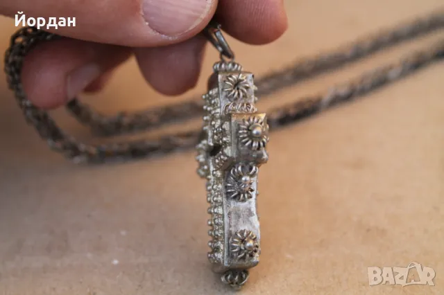 Стар сребърен Кръст, снимка 7 - Колиета, медальони, синджири - 47854103