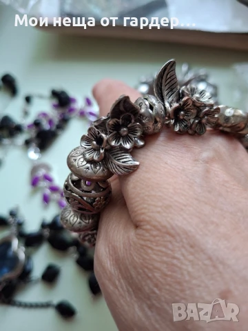 Лот с бижута ,винтидж,разни, снимка 8 - Бижутерийни комплекти - 50966487