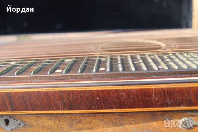 Немски струнен музикален инструмент , снимка 13 - Струнни инструменти - 41521306