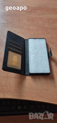 Продавам калъф, тип тефтер за Samsung S10+, 10 евро, снимка 3 - Калъфи, кейсове - 53645542