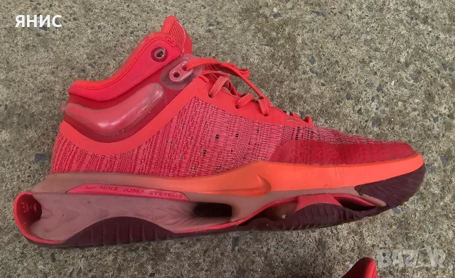 ОРИГИНАЛНИ МАРАТОНКИ NIKE. ПЕРФЕКТНИ., снимка 4 - Маратонки - 55847189