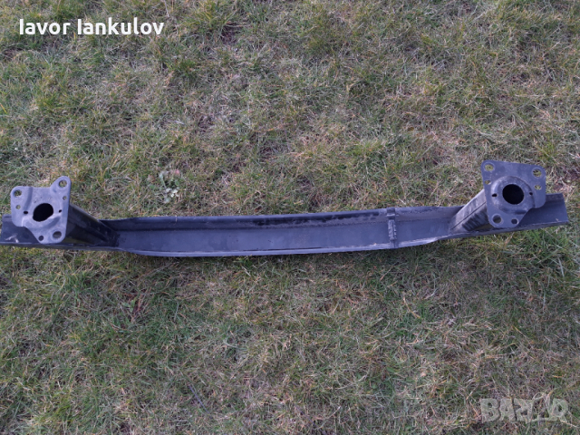 Стоманена краш греда за задната броня на:Фолксваген Голф 5 GTI  R 32