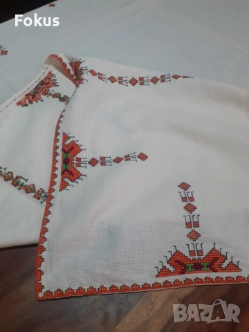 Голяма стара бродирана покривка с български шевици, снимка 2 - Антикварни и старинни предмети - 53281586