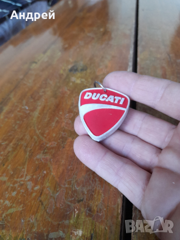 Стар ключодържател Ducati, снимка 4 - Други ценни предмети - 44516212