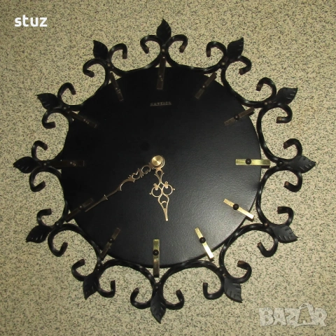 Немски стенен часовник Hettich / Junghans, снимка 2 - Антикварни и старинни предмети - 53512569