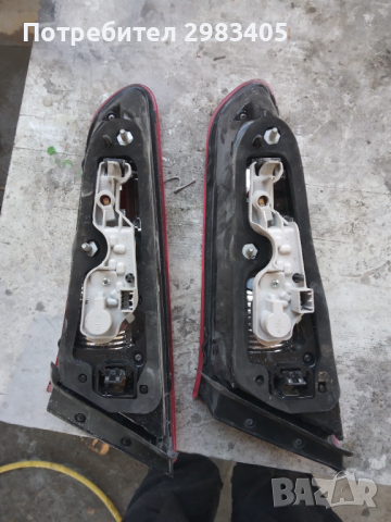 Два броя Ляв лед вътрешен стоп за Алфа Ромео Жулиета Alfa Romeo giulietta , снимка 2 - Части - 36256081