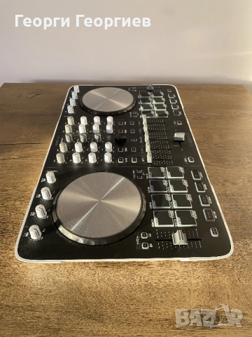 serato reloop beatmix 4 DJ Console, снимка 9 - Друга електроника - 52368637