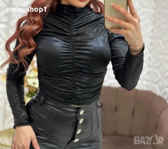 Елегантна кроп  блуза с набран ефект