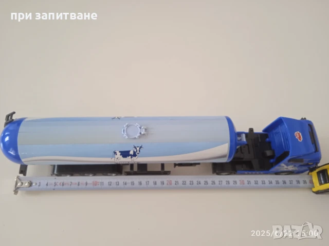 Голям камион цистерна Dickie 1/43, 39 см., снимка 3 - Коли, камиони, мотори, писти - 50756038