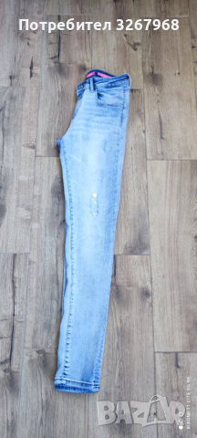 Дамски дънки GUESS, снимка 3 - Дънки - 35482361