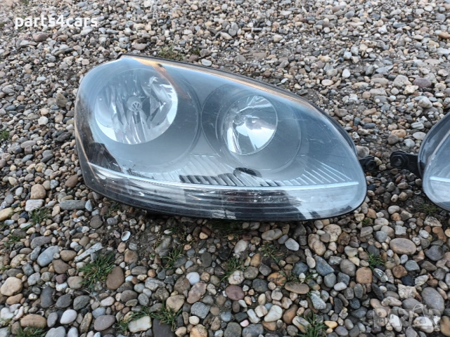 ляв и десен фар за фолксваген голф 5 VOLKSWAGEN GOLF V, снимка 2 - Части - 53867817