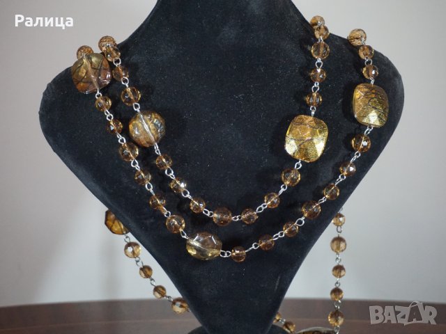 Елегантни Колиета, снимка 3 - Колиета, медальони, синджири - 35891939