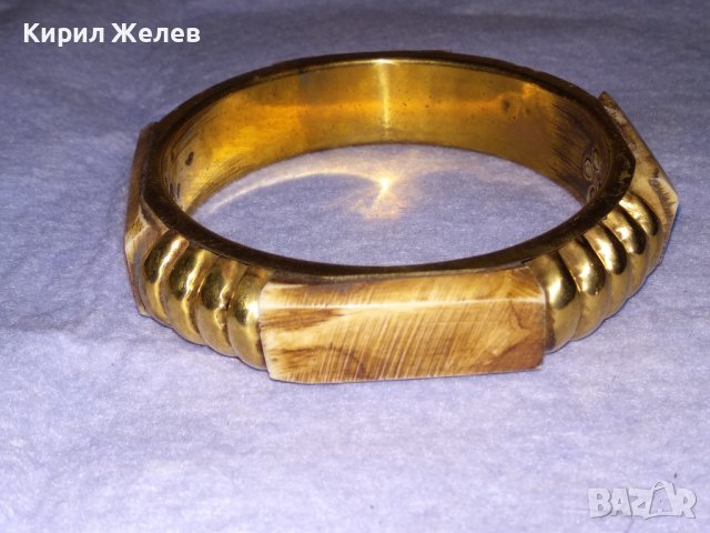 СТАРА БРОНЗОВА ТИБЕТСКА ТРАДИЦИОННА ГРИВНА с КАМИЛСКА КОСТ с НУЖДА от ЛЕКА РЕСТАВРАЦИЯ! 38316, снимка 10 - Антикварни и старинни предмети - 41192290