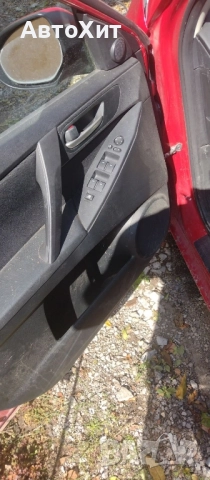 Mazda 3 1.6I бензин, снимка 3 - Автомобили и джипове - 52144687