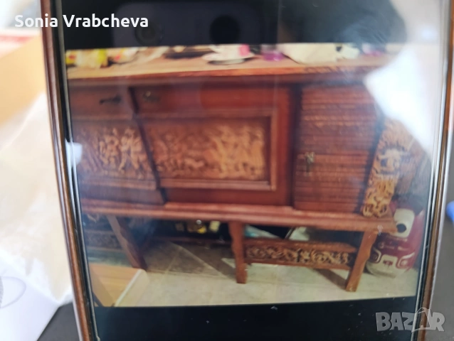 Античен шкаф с уникална дърворезба , снимка 2 - Шкафове - 53150395