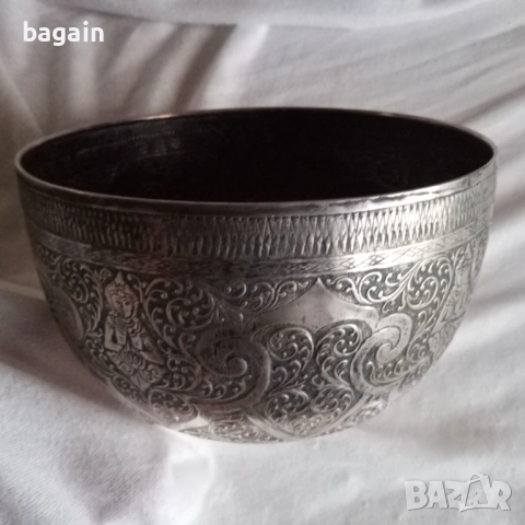 Уникален съд. Династия Цин.