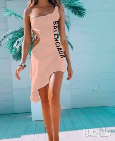 рокли на едро balenciaga, снимка 3 - Рокли - 51149178