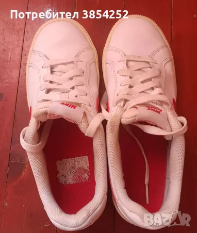 Дамски оригинални маратонки Nike , снимка 3 - Маратонки - 55860020