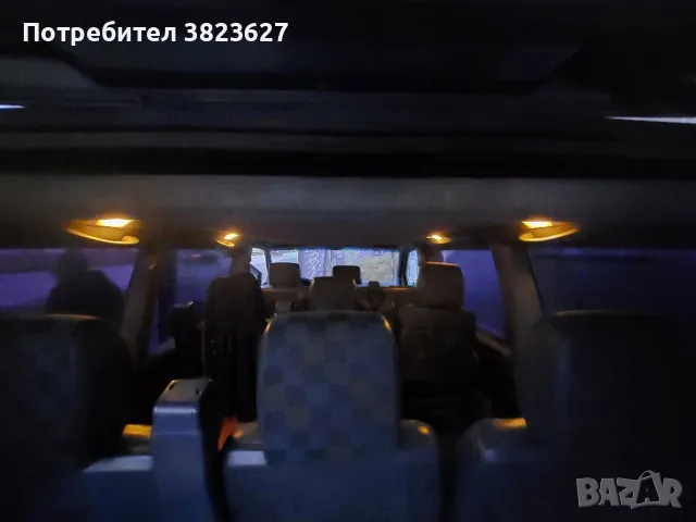 Мерцедес Вито 112цди 9 МЕСТА Клима, снимка 10 - Бусове и автобуси - 48933445
