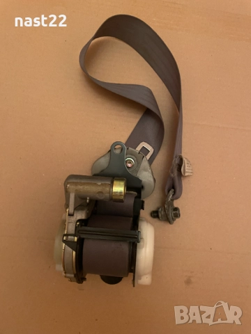 Преден десен колан Сузуки Гранд Витара/Suzuki Grand Vitara 1998-2005 2+1 врати