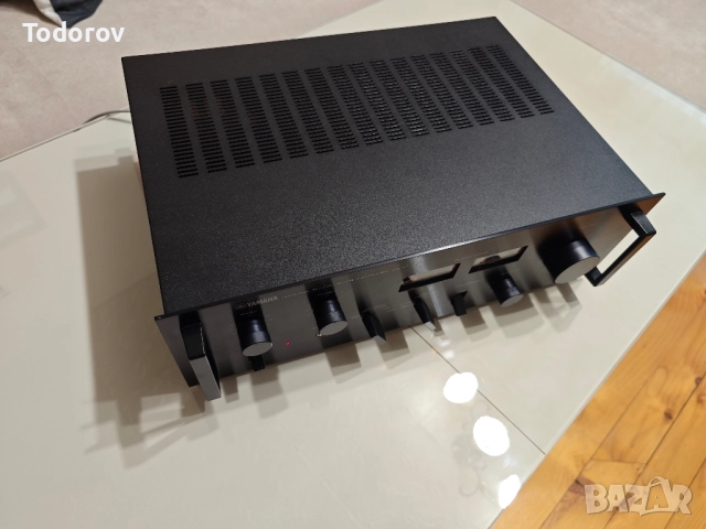 Усилвател Yamaha CA-V1, снимка 2 - Ресийвъри, усилватели, смесителни пултове - 51499659