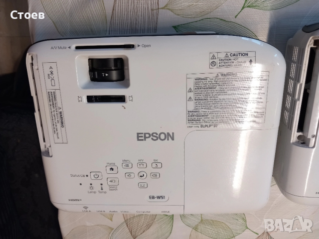 Продавам 2 Броя проектор EPSON model EB-W51 като дефектни, снимка 2 - Друга електроника - 53578962