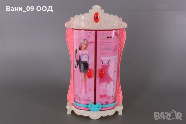 Кукла Барби с гардероб, тоалетка и аксесоари, снимка 6 - Кукли - 34646017