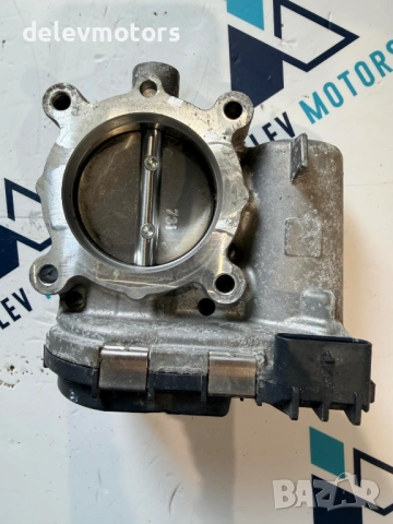 A2701410025 дросел клапа от Mercedes GLA 180 X156, двигател 270910, автоматик, 122 кс., 60 000 km.