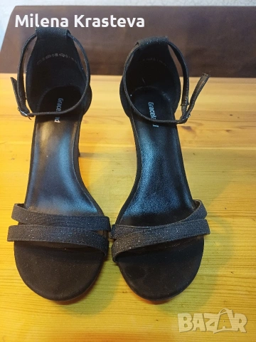 Супер обувки, снимка 2 - Дамски обувки на ток - 53737175
