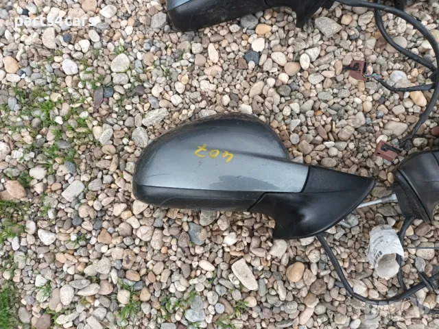ляво и дясно огледало за пежо 407 PEUGEOT 407, снимка 4 - Части - 48130861